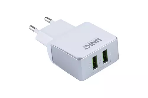 Töltő: UNIQ - 2USB portos fehér hálózati gyors töltőfej 2,4A + USB / Type-C (USB-C) adatkábel (1m)