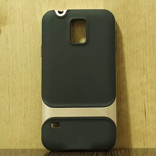 Samsung Galaxy S5 Telefontok - Műanyag/szilikon tok arany-fekete