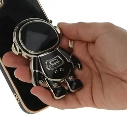 iPhone 11 Telefontok - Asztronauta - fekete/arany szilikon hátlap tok, kitámasztóval-2