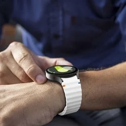 Samsung Galaxy Watch 4 (40 / 42 / 44 / 46 mm) - TECH-PROTECT Sport - fehér szilikon szíj (20 mm szíj szélesség)-3