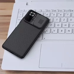 Xiaomi Redmi Note 10 Pro / Note 10 Pro Max Telefontok - Nillkin csúsztatható kameravédős fekete hátlap tok-2